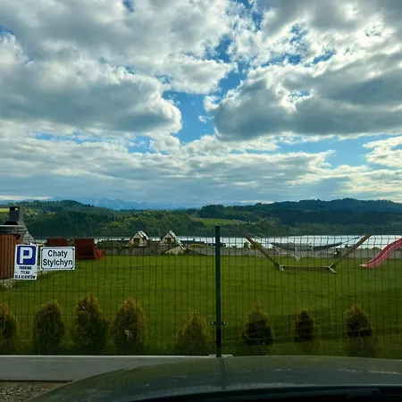 Stylchyn Feriehus Kluszkowce